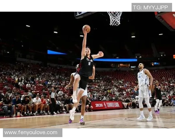 武切维奇三分绝杀公牛21分逆转，杨瀚森出场时间受限，开拓者四连败陷困境